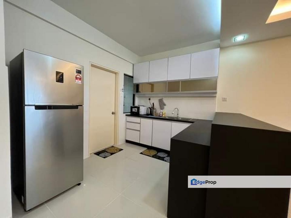 Setia Walk Puchong Corner High Level Unit , Selangor, Puchong