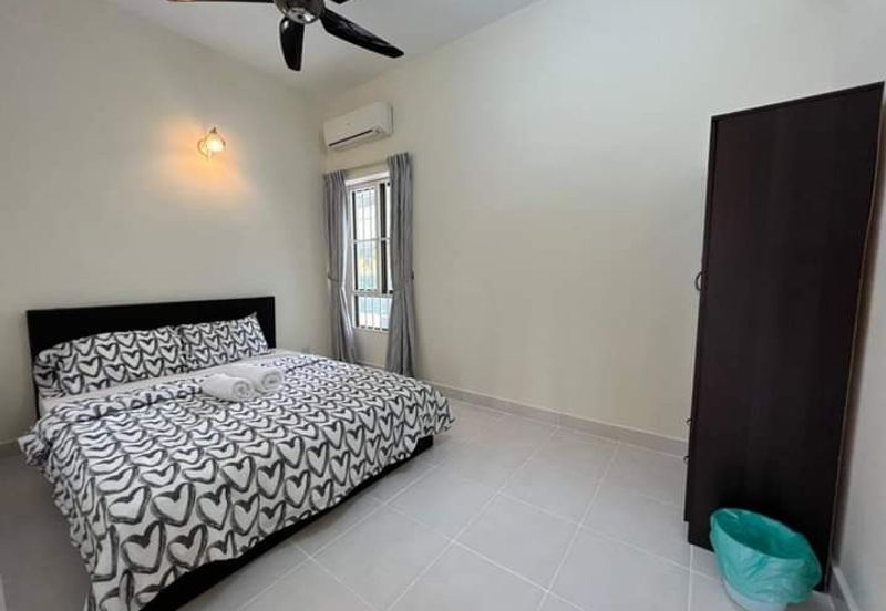 Setia Walk Apartment