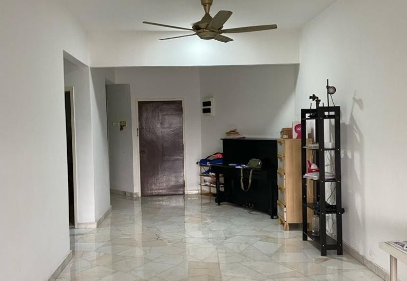 Kristal Court Robson Heights