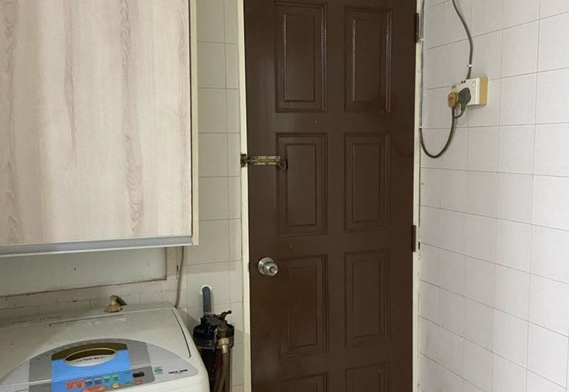 Kristal Court Robson Heights