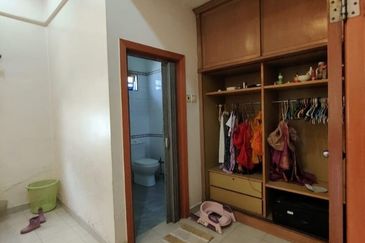 Petaling Jaya Section 1, Bangalow 