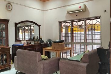 Petaling Jaya Section 1, Bangalow 