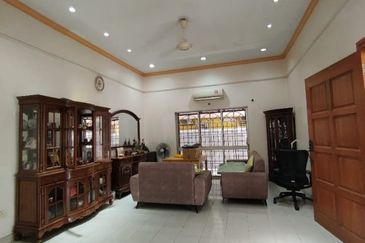 Petaling Jaya Section 1, Bangalow 