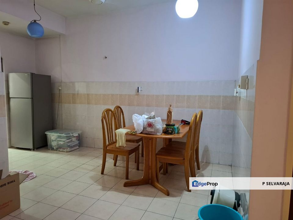 Tmn Putra Prima Phase 2A - 2 Sty House , Selangor, Puchong