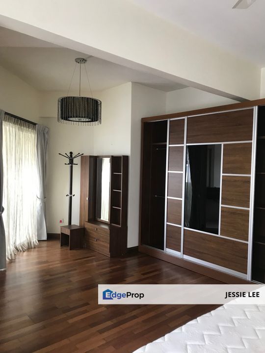 4 bedrooms at Boulevard Subang Jaya for Sale, Selangor, Subang Jaya