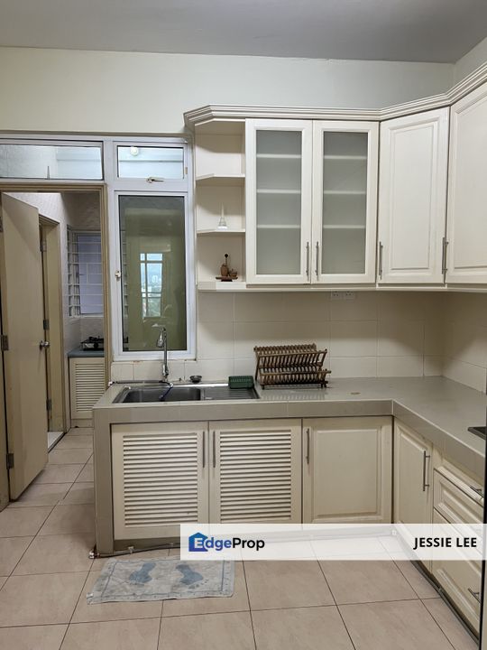 Subang 4 bedrooms Condo for Rent, Selangor, Subang Jaya