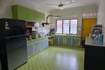 Taman Kepong (Kepong Garden)