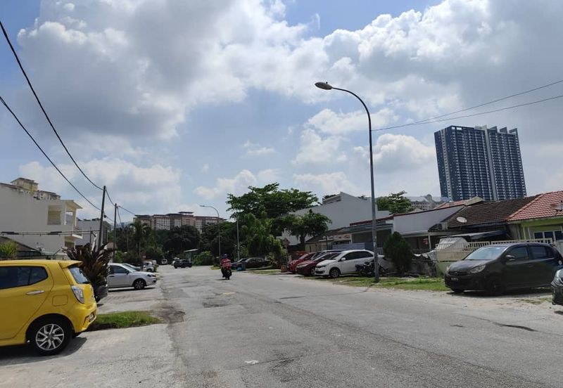 Taman Kepong (Kepong Garden)