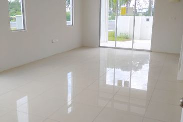 [ Completed Unit ] 2-Storey Terrace House Banting