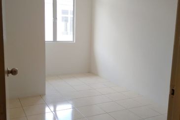 [ Completed Unit ] 2-Storey Terrace House Banting