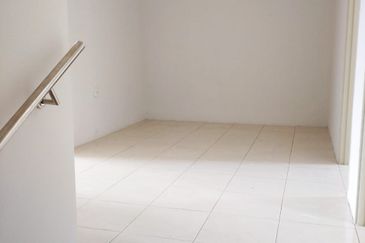 [ Completed Unit ] 2-Storey Terrace House Banting