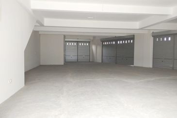 Brand New 2-Storey Shot Lot Bandar Mahkota Banting