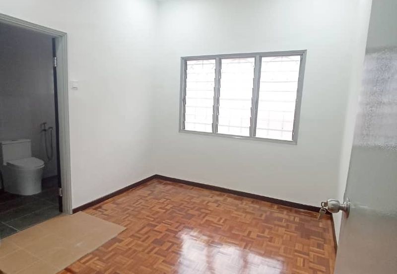 New Renovation Double Storey House Bandar Puchong Jaya, Jalan Helang, Jalan Belatok, Jalan Merak, Jalan Merbuk