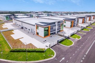 [ New Launch ]  2-Storey & 3-Storey Semi-D Factory near Lekas Highway, Kajang, Semenyih, Nilai, Pajam, Mantin, Beranang, Ampangan, Paroi, Seremban