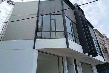 [ New Launch, Cheaper ] 1.5-Storey Link Factory Nilai, Nilai 3, Pajam, Bantang Benar, Mantin, Kajang, Semenyih, Balakong, Cheras, Seremban, S2