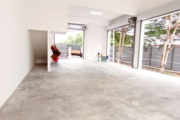 [ New Launch, Cheaper ] 1.5-Storey Link Factory Nilai, Nilai 3, Pajam, Bantang Benar, Mantin, Kajang, Semenyih, Balakong, Cheras, Seremban, S2