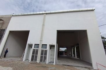 [ New Launch, Cheaper ] 1.5-Storey Link Factory Nilai, Nilai 3, Pajam, Bantang Benar, Mantin, Kajang, Semenyih, Balakong, Cheras, Seremban, S2