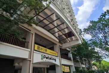 1 Petaling Residences and Commerz