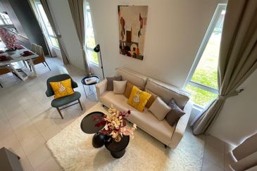 [ MURAH,Cashback RM40K ] New Launching Single Storey / Rumah Teres Setingkat Bandar Springhill, lukut, Port Dickson PD, Sendayan, Siliau, Iringan Bayu