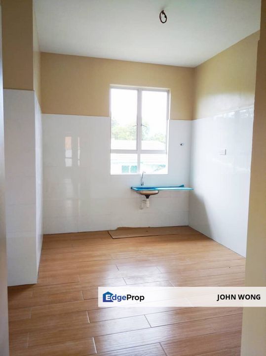 Banting,Olak Lempit, Bandar Mahkota Banting,Sungai Manggis,Jenjarom,Telok Panglima Garang,Bukit Changgang,Dengkil, Kanchong Darat,Morib,Telok Datok,, Selangor, Banting