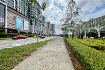 2 units connecting shophouses opposite Vivacity 
