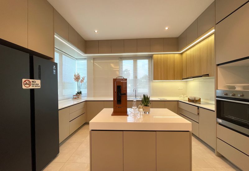 Eleven Residence, Stampin Tengah Kuching 