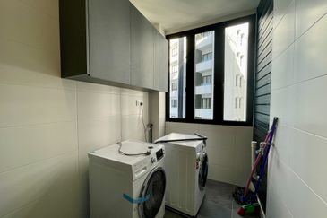 D’Ryx Condominium,  Sunny Hill, Kuching