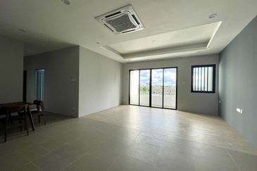 D’Ryx Condominium,  Sunny Hill, Kuching