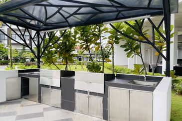 D’Ryx Condominium,  Sunny Hill, Kuching