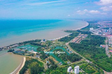 Miri Marina Lagoon Land
