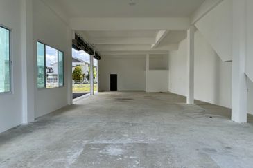 26 Industrial Park Jalan Batu Kawa, 