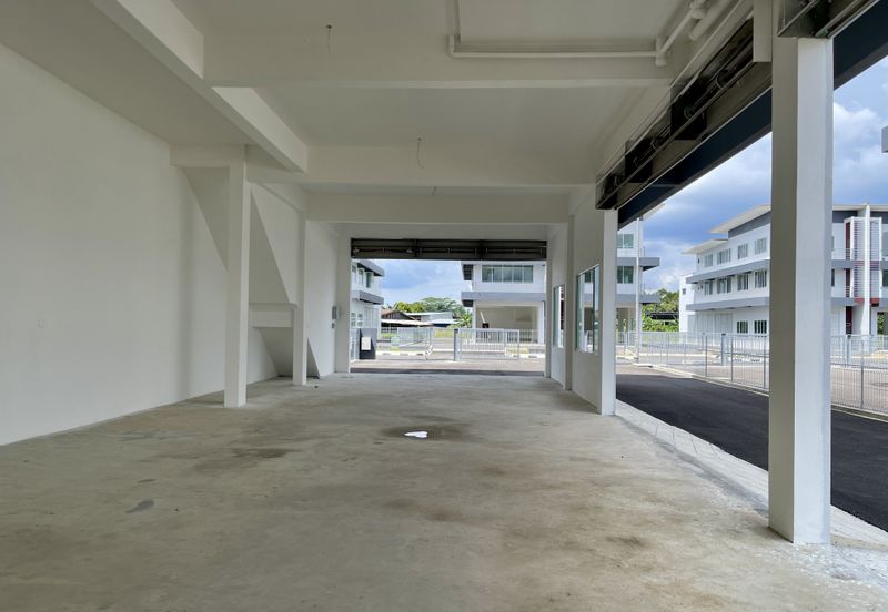 26 Industrial Park Jalan Batu Kawa, 