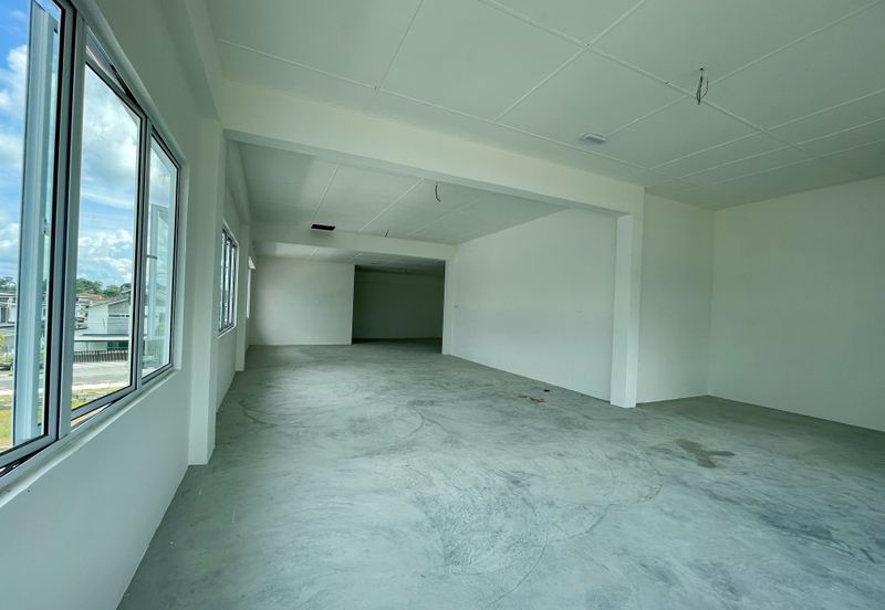 26 Industrial Park Jalan Batu Kawa, 