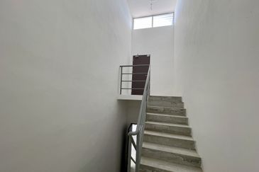 26 Industrial Park Jalan Batu Kawa, 