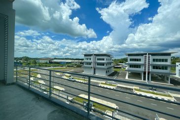 26 Industrial Park Jalan Batu Kawa, 