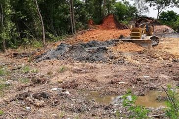 Road side land @ Jalan Datuk Stephen Yong Link 