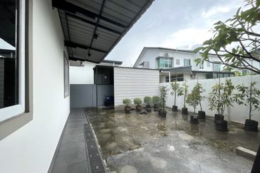 2-storey Semi-detached House,  Uni-central, Kota Samarahan