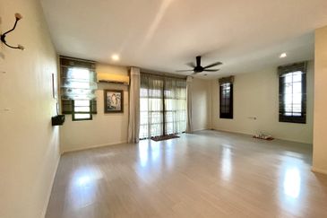 Park Avenue Apartment