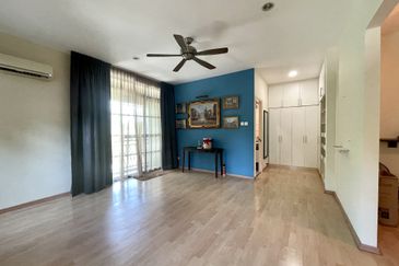 Park Avenue Apartment