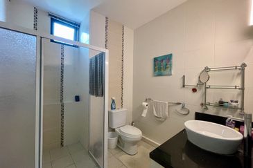 Park Avenue Apartment