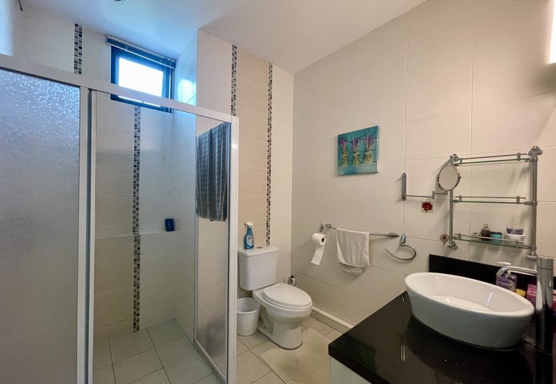 Park Avenue Apartment