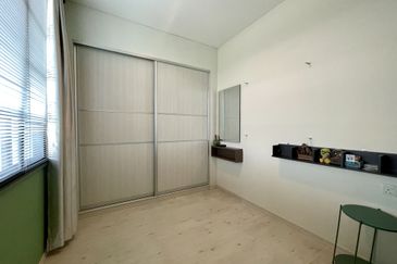 Park Avenue Apartment