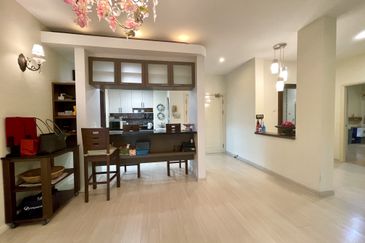 Park Avenue Apartment