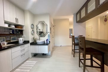 Park Avenue Apartment