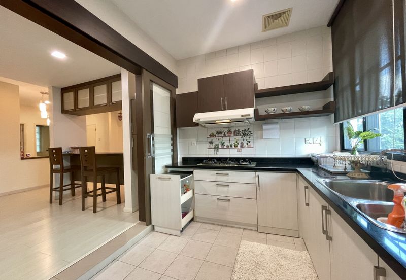 Park Avenue Apartment