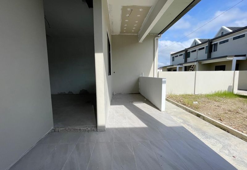 Pine View, Pines Square, Batu Kawa 