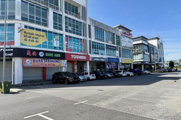 3-storey Shophouse Metrocity, Matang 