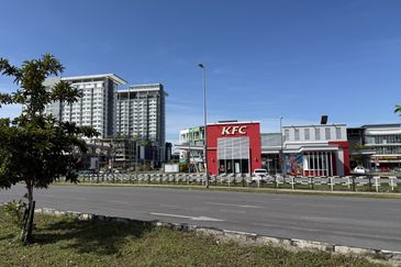  3-storey Shophouse Metrocity, Matang 