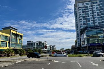  3-storey Shophouse Metrocity, Matang 