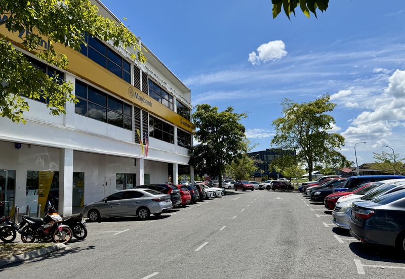 3-storey Shophouse Matang Hub, Matang Jaya